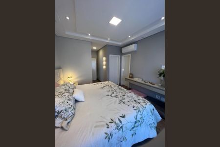 Casa à venda com 4 quartos, 315m² em Swiss Park, Campinas