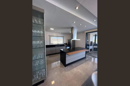 Casa à venda com 4 quartos, 315m² em Swiss Park, Campinas