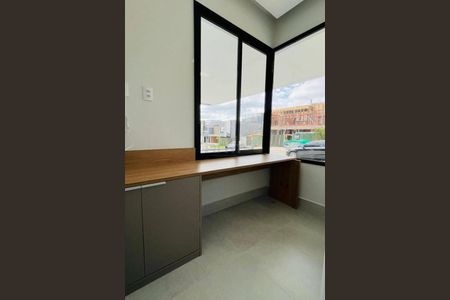 Casa à venda com 3 quartos, 179m² em Jardim America II, Valinhos