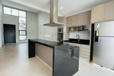 Casa à venda com 179m², 3 quartos e sem vaga