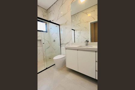 Casa à venda com 179m², 3 quartos e sem vaga