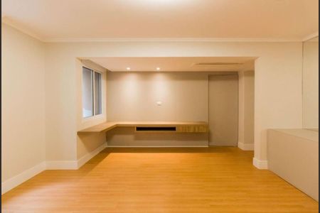 Apartamento à venda com 2 quartos, 215m² em Jardim Paulista, São Paulo