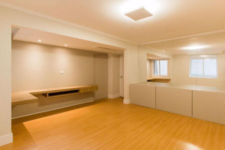Apartamento à venda com 2 quartos, 215m² em Jardim Paulista, São Paulo