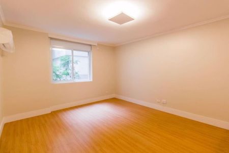 Apartamento à venda com 2 quartos, 215m² em Jardim Paulista, São Paulo