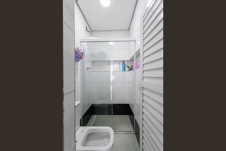 Casa à venda com 380m², 4 quartos e 3 vagas Casa à venda com 380m², 4 quartos e 3 vagasBanheiro de serviço