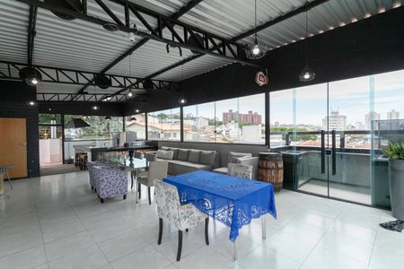 Casa à venda com 380m², 4 quartos e 3 vagas Casa à venda com 380m², 4 quartos e 3 vagasCobertura