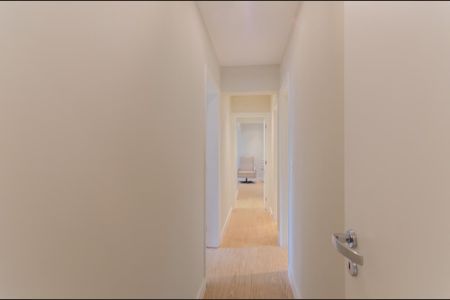 Apartamento à venda com 180m², 3 quartos e 3 vagasCorredor