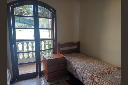 Casa à venda com 3 quartos, 194m² em Cidade São Jorge, Santo André