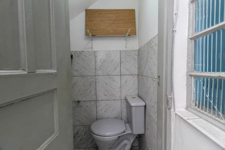 Casa para alugar com 90m², 3 quartos e 3 vagas Casa para alugar com 90m², 3 quartos e 3 vagasBanheiro de Serviço