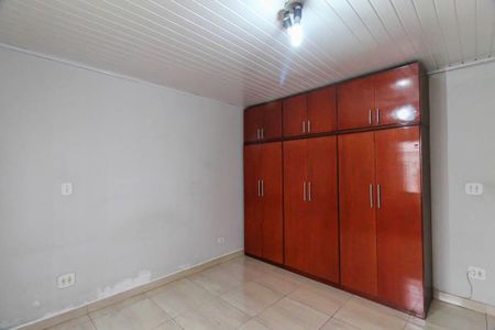 Casa para alugar com 90m², 3 quartos e 3 vagas Casa para alugar com 90m², 3 quartos e 3 vagasQuarto 1