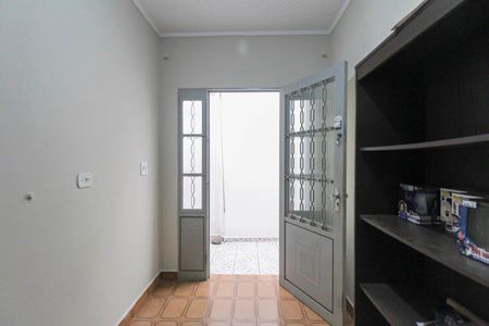 Casa para alugar com 90m², 3 quartos e 3 vagas Casa para alugar com 90m², 3 quartos e 3 vagasHall social