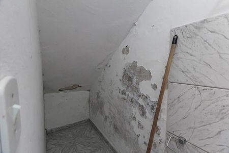 Casa para alugar com 90m², 3 quartos e 3 vagas Casa para alugar com 90m², 3 quartos e 3 vagasBanheiro de Serviço