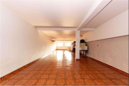 Casa à venda com 3 quartos, 215m² em Jardim Textil, São Paulo