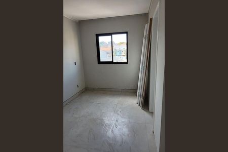 Casa à venda com 110m², 2 quartos e 2 vagas