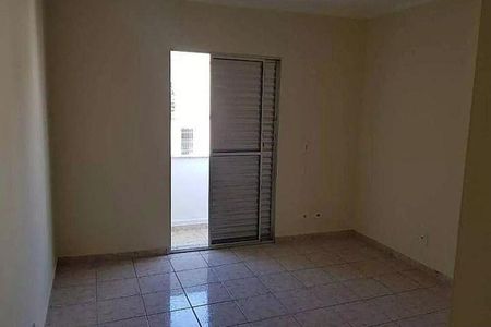 Casa à venda com 3 quartos, 200m² em São Lucas, São Paulo