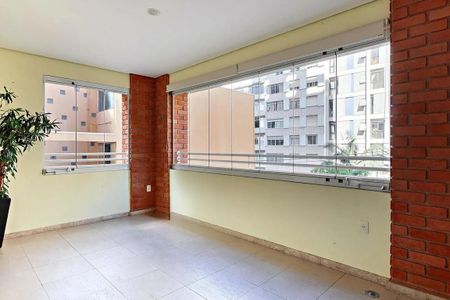 Apartamento à venda com 157m², 3 quartos e 4 vagas