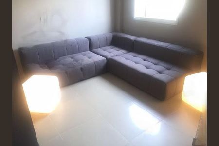 Apartamento à venda com 2 quartos, 49m² em Jardim Celeste, São Paulo
