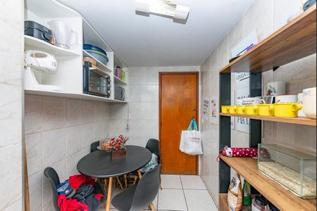 Apartamento à venda com 94m², 3 quartos e 1 vaga Apartamento à venda com 94m², 3 quartos e 1 vagaÁrea de Serviço