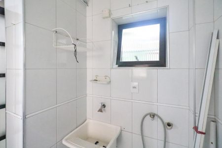 Apartamento para alugar com 78m², 3 quartos e 1 vagaÁrea de Serviço