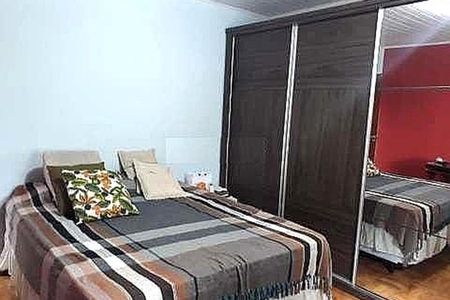 Casa à venda com 3 quartos, 128m² em Vila Monumento, São Paulo