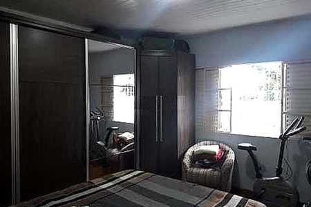 Casa à venda com 3 quartos, 128m² em Vila Monumento, São Paulo