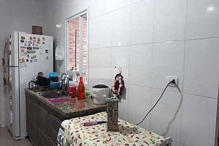 Casa à venda com 3 quartos, 128m² em Vila Monumento, São Paulo