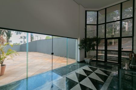 Apartamento à venda com 180m², 4 quartos e 4 vagas Apartamento à venda com 180m², 4 quartos e 4 vagasÁrea comum