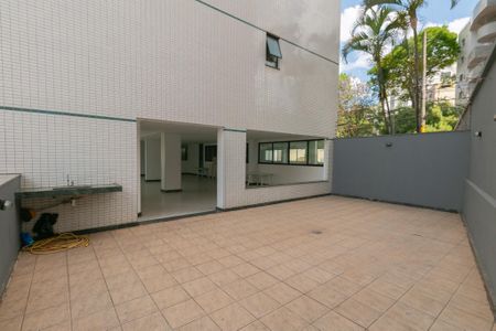 Apartamento à venda com 180m², 4 quartos e 4 vagas Apartamento à venda com 180m², 4 quartos e 4 vagasÁrea comum