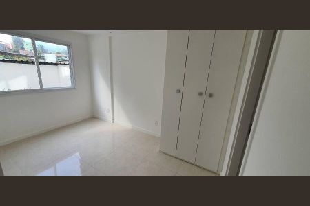 Apartamento à venda com 2 quartos, 55m² em Pechincha, Rio de Janeiro