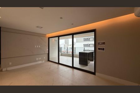 Apartamento à venda com 3 quartos, 131m² em Cidade Monções, São Paulo