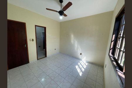 Casa à venda com 4 quartos, 160m² em Itaipu, Niterói