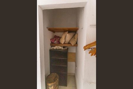 Casa para alugar com 50m², 1 quarto e sem vaga Casa para alugar com 50m², 1 quarto e sem vagaCloset da Suíte