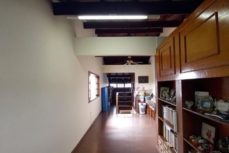 Casa à venda com 348m², 4 quartos e 3 vagas