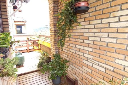 Casa à venda com 348m², 4 quartos e 3 vagas