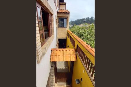 Casa à venda com 348m², 4 quartos e 3 vagas