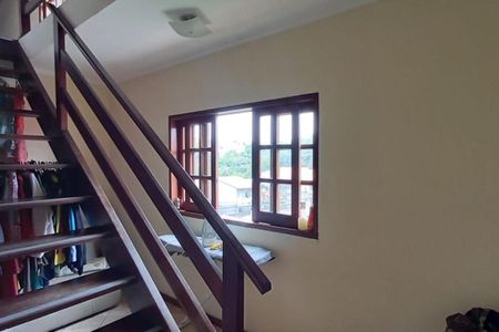 Casa à venda com 348m², 4 quartos e 3 vagas