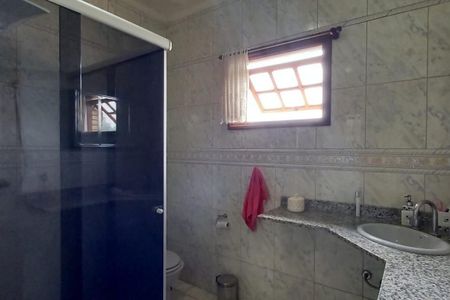 Casa à venda com 348m², 4 quartos e 3 vagas