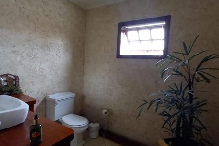 Casa à venda com 348m², 4 quartos e 3 vagas