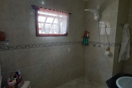 Casa à venda com 348m², 4 quartos e 3 vagas