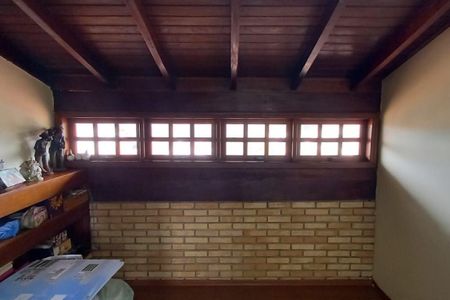 Casa à venda com 348m², 4 quartos e 3 vagas