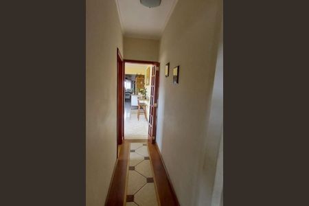 Casa à venda com 348m², 4 quartos e 3 vagas