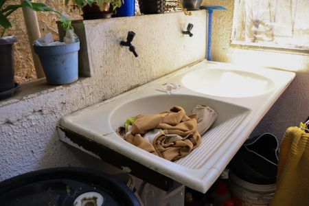 Casa para alugar com 100m², 3 quartos e sem vagaÁrea de Serviço