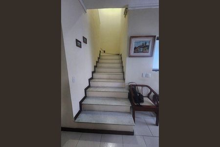 Casa à venda com 96m², 2 quartos e 1 vaga