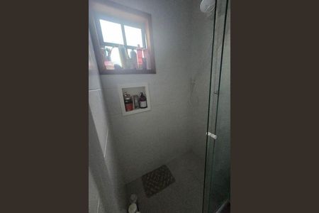 Casa à venda com 96m², 2 quartos e 1 vaga