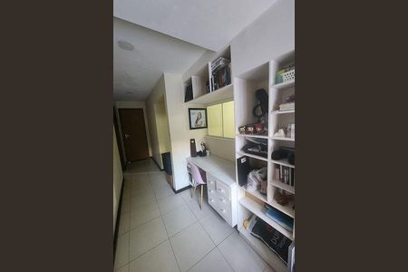 Casa à venda com 96m², 2 quartos e 1 vaga