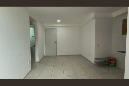 Sala de apartamento à venda com 2 quartos, 45m² em Barra Olímpica, Rio de Janeiro