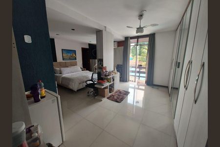Casa à venda com 6 quartos, 370m² em Badu, Niterói