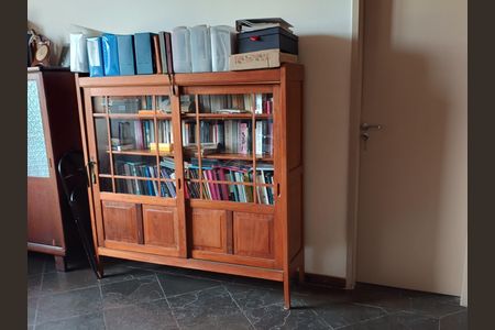 Casa à venda com 5 quartos, 590m² em São Francisco, Niterói