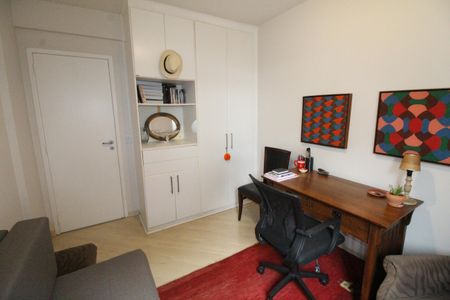 Apartamento para alugar com 73m², 2 quartos e 2 vagasQuarto