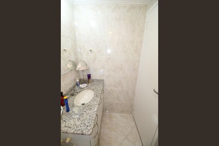 Apartamento para alugar com 73m², 2 quartos e 2 vagasBanheiro